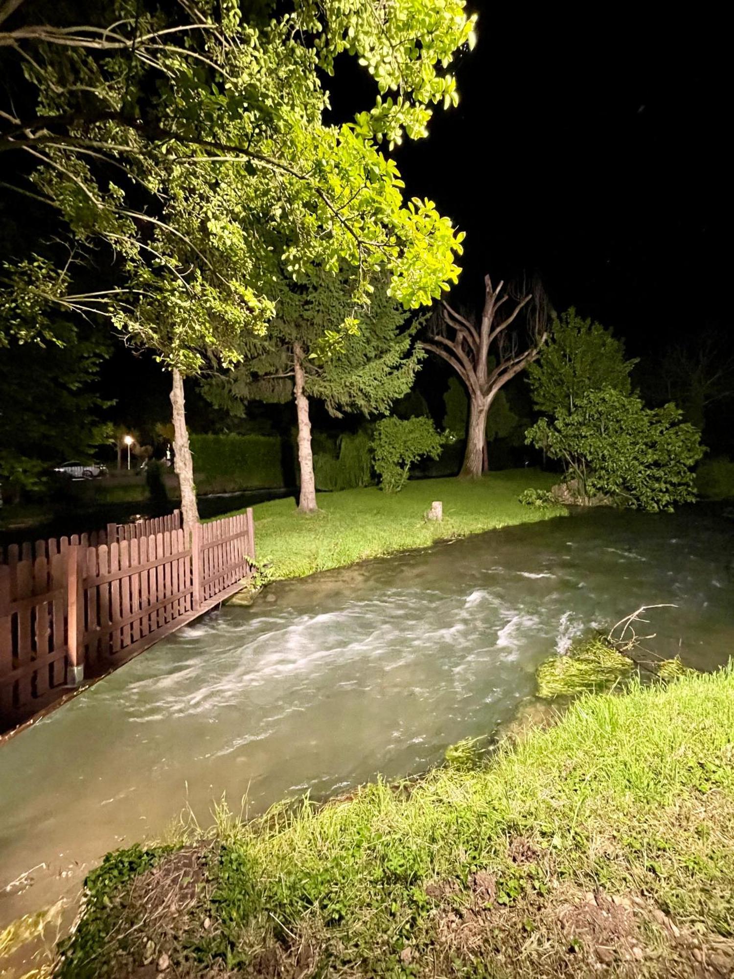 Villa Vitti'S - Verona Est Camping ซาน มาร์ติโน บูออน อัลแบร์โก ภายนอก รูปภาพ