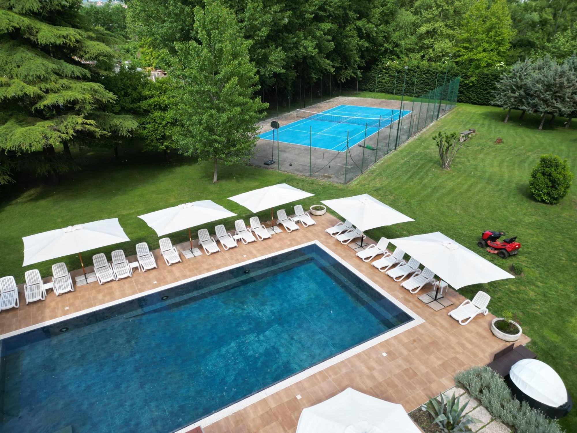 Villa Vitti'S - Verona Est Camping ซาน มาร์ติโน บูออน อัลแบร์โก ภายนอก รูปภาพ